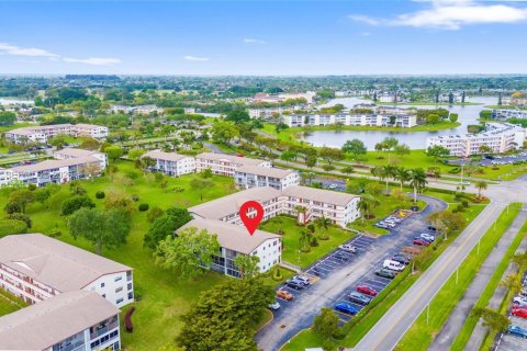 Copropriété à louer à Boca Raton, Floride: 2 chambres, 78.04 m2 № 2041569 - photo 2