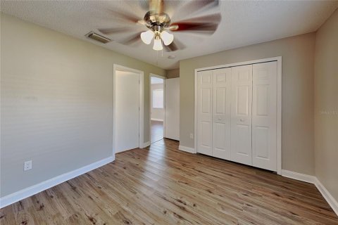 Villa ou maison à louer à Plant City, Floride: 3 chambres, 103.96 m2 № 2149952 - photo 6
