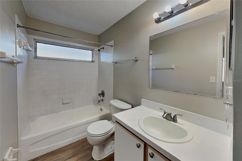 Villa ou maison à louer à Plant City, Floride: 3 chambres, 103.96 m2 № 2149952 - photo 8