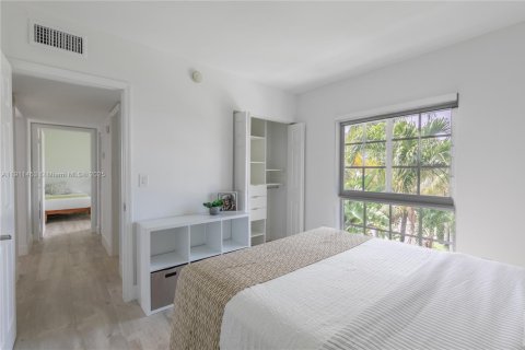 Condo in Key Biscayne, Florida, 2 bedrooms  № 1968676 - photo 8