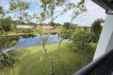 Copropriété à louer à Coral Springs, Floride: 3 chambres, 121.24 m2 № 1991431 - photo 21