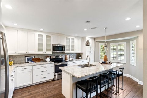 Купить виллу или дом в Сарасота, Флорида 6 комнат, 168.43м2, № 1908967 - фото 14