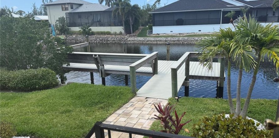 Casa en Punta Gorda, Florida 3 dormitorios, 148.74 m2 № 1817853