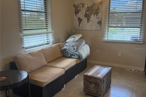 Casa en alquiler en Punta Gorda, Florida, 3 dormitorios, 148.74 m2 № 1817853 - foto 7