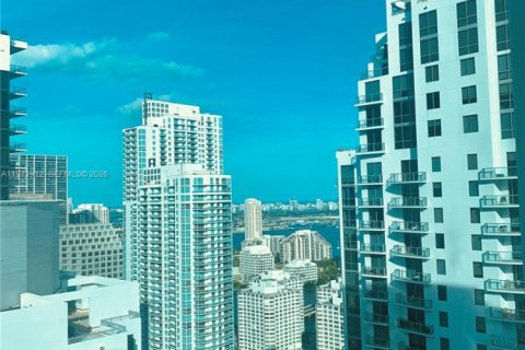 Снять в аренду кондоминиум в Майами, Флорида 2 спальни, 105.35м2, № 2052877 - фото 19