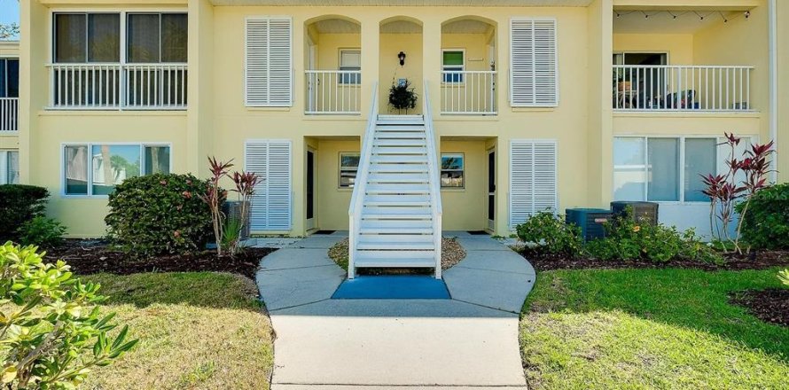 Condominio en Venice, Florida, 2 dormitorios № 1735475
