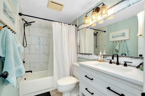 Condominio en venta en Venice, Florida, 2 dormitorios, 103.12 m2 № 1735475 - foto 23
