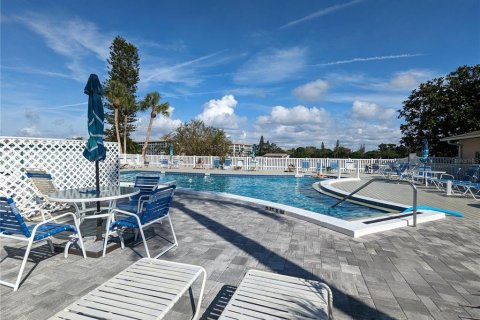 Condo in Bradenton, Florida, 2 bedrooms  № 2097166 - photo 15