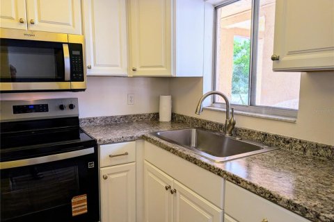Condo in Bradenton, Florida, 2 bedrooms  № 2097166 - photo 23