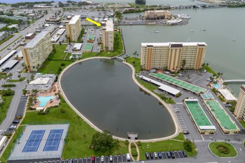 Condominio en venta en Saint Petersburg, Florida, 2 dormitorios, 96.62 m2 № 1815074 - foto 29