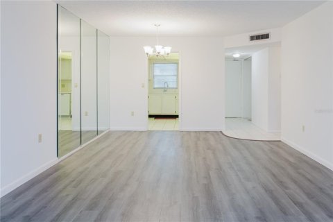 Condominio en venta en Saint Petersburg, Florida, 2 dormitorios, 96.62 m2 № 1815074 - foto 7