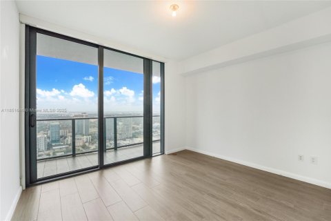 Condominio en venta en Miami, Florida, 3 dormitorios, 141.77 m2 № 1872639 - foto 8