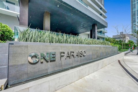Condominio en venta en Miami, Florida, 3 dormitorios, 141.77 m2 № 1872639 - foto 28