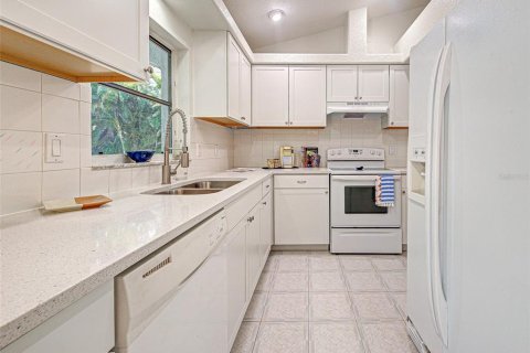 House in Port Charlotte, Florida 3 bedrooms, 101.26 sq.m. № 1734813 - photo 14