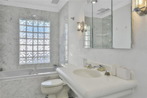 Villa ou maison à louer à Bradenton, Floride: 3 chambres, 144.93 m2 № 214997 - photo 27