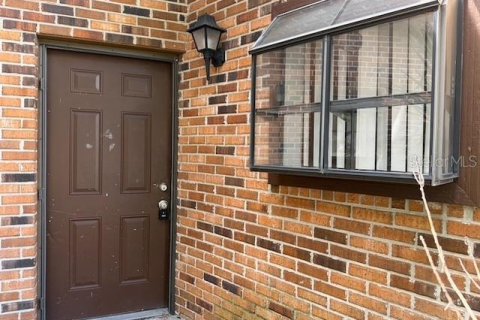 Condo à Kissimmee, Floride, 2 chambres  № 2434855