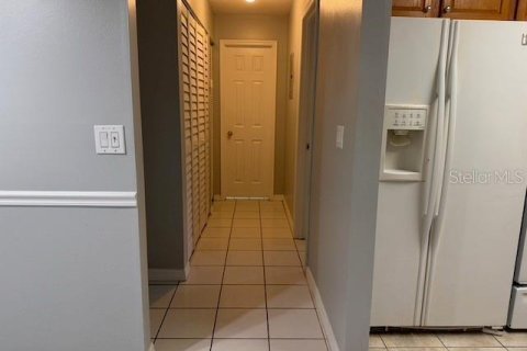 Copropriété à louer à Kissimmee, Floride: 2 chambres, 87.14 m2 № 2434855 - photo 5
