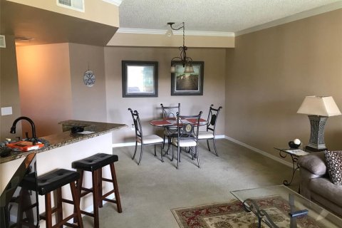 Condominio en alquiler en Sarasota, Florida, 1 dormitorio, 99.59 m2 № 1825002 - foto 4