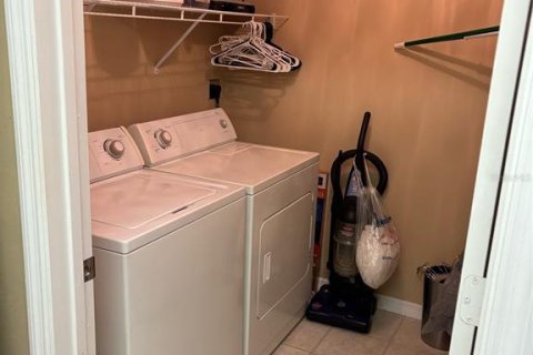 Condominio en alquiler en Sarasota, Florida, 1 dormitorio, 99.59 m2 № 1825002 - foto 9