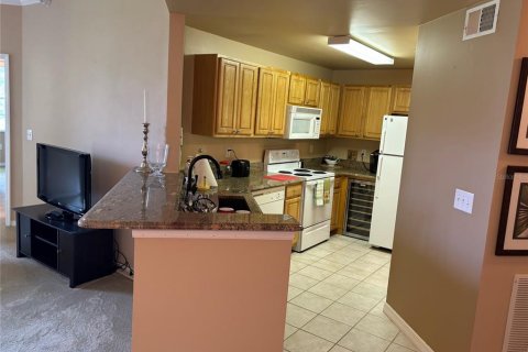 Condominio en alquiler en Sarasota, Florida, 1 dormitorio, 99.59 m2 № 1825002 - foto 3