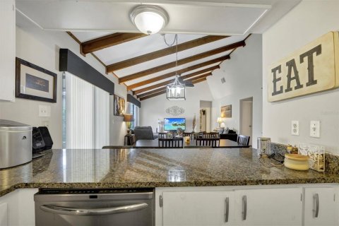 Villa ou maison à vendre à Winter Haven, Floride: 3 chambres, 131.92 m2 № 1910290 - photo 7