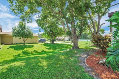 Villa ou maison à vendre à Winter Haven, Floride: 3 chambres, 131.92 m2 № 1910290 - photo 27