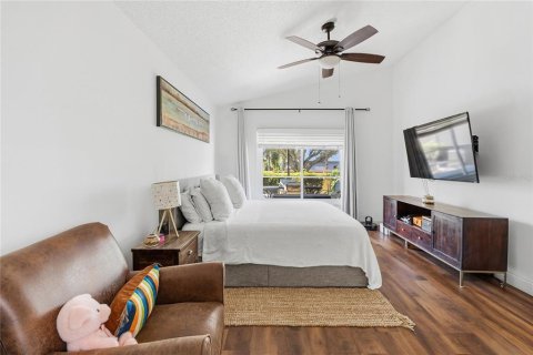 Villa ou maison à vendre à Tampa, Floride: 3 chambres, 132.2 m2 № 2414972 - photo 13