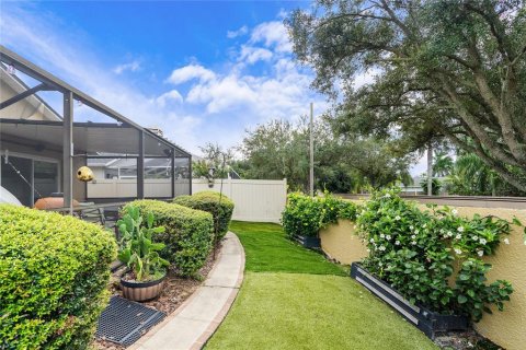 Villa ou maison à vendre à Tampa, Floride: 3 chambres, 132.2 m2 № 2414972 - photo 25