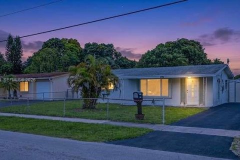 Casa en venta en Hollywood, Florida, 2 dormitorios, 105.17 m2 № 2084957 - foto 22
