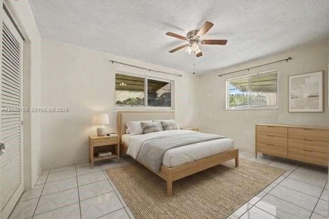 Casa en venta en Hollywood, Florida, 2 dormitorios, 105.17 m2 № 2084957 - foto 13