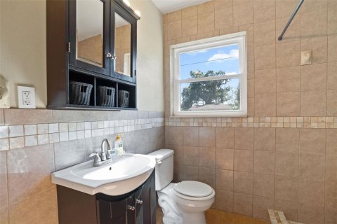 Casa en alquiler en Pinellas Park, Florida, 3 dormitorios, 94.02 m2 № 1913040 - foto 15