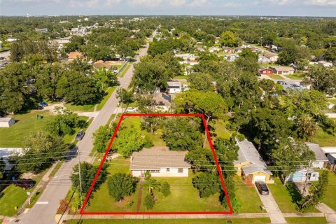 Casa en alquiler en Pinellas Park, Florida, 3 dormitorios, 94.02 m2 № 1913040 - foto 19