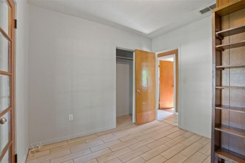 Casa en alquiler en Pinellas Park, Florida, 3 dormitorios, 94.02 m2 № 1913040 - foto 9