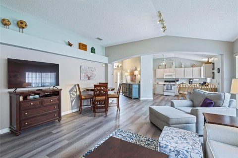 Casa en alquiler en The Villages, Florida, 2 dormitorios, 130.71 m2 № 1837152 - foto 14