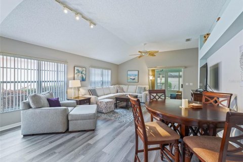 Casa en alquiler en The Villages, Florida, 2 dormitorios, 130.71 m2 № 1837152 - foto 6