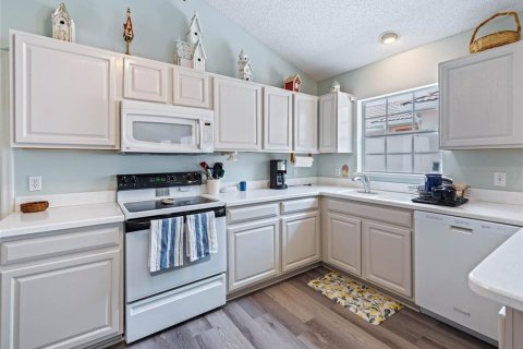 Casa en alquiler en The Villages, Florida, 2 dormitorios, 130.71 m2 № 1837152 - foto 8