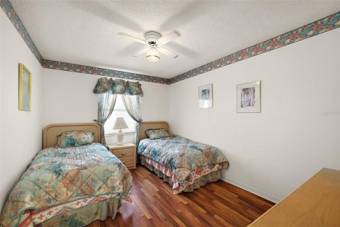 House in Leesburg, Florida 3 bedrooms, 135.64 sq.m. № 1720157 - photo 15