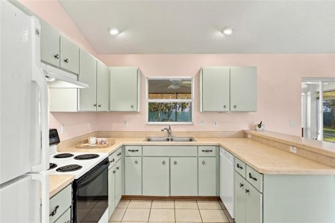 Villa ou maison à vendre à Palm Coast, Floride: 3 chambres, 132.01 m2 № 2433126 - photo 15