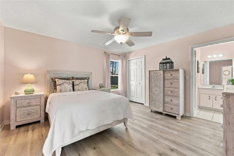 Villa ou maison à vendre à Palm Coast, Floride: 3 chambres, 132.01 m2 № 2433126 - photo 19