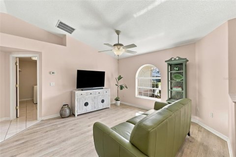 Villa ou maison à vendre à Palm Coast, Floride: 3 chambres, 132.01 m2 № 2433126 - photo 7