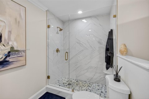 House in Boca Raton, Florida 2 bedrooms, 172.43 sq.m. № 1929942 - photo 26