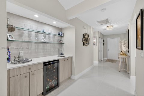House in Boca Raton, Florida 2 bedrooms, 172.43 sq.m. № 1929942 - photo 18