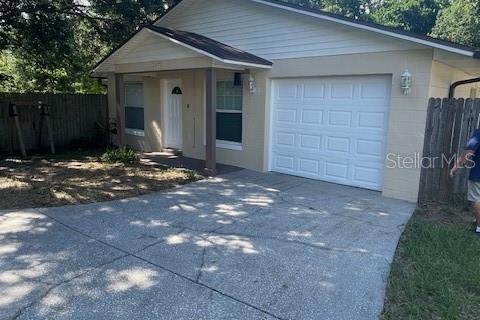 House in Apopka, Florida 3 bedrooms, 99.59 sq.m. № 1888611 - photo 3