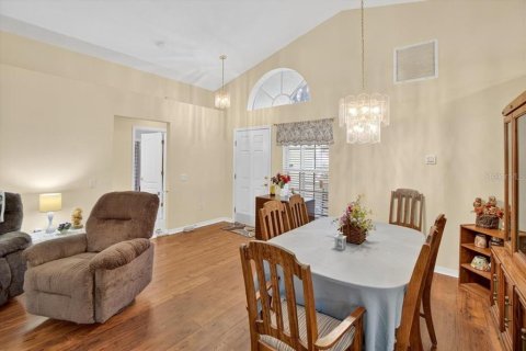 House in Gibsonton, Florida 3 bedrooms, 146.6 sq.m. № 1885932 - photo 5