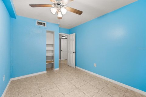 Condo in Altamonte Springs, Florida, 3 bedrooms  № 2236506 - photo 25