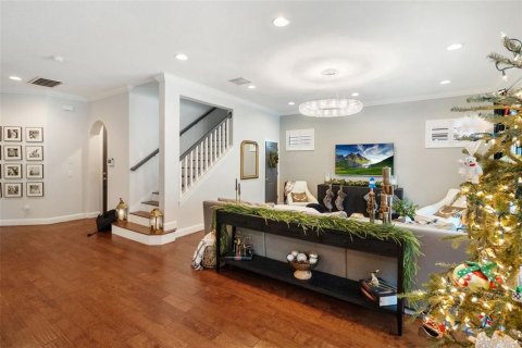 Casa en venta en Saint Petersburg, Florida, 4 dormitorios, 281.31 m2 № 1541044 - foto 13