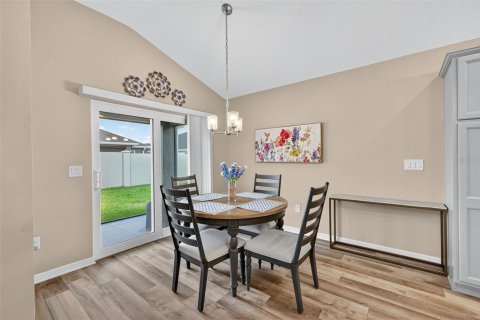 Casa en venta en The Villages, Florida, 3 dormitorios, 159.98 m2 № 1899913 - foto 8