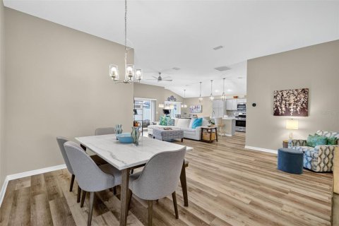 Casa en venta en The Villages, Florida, 3 dormitorios, 159.98 m2 № 1899913 - foto 17