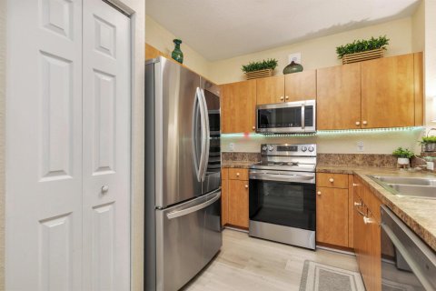 Townhouse in Riviera Beach, Florida 3 bedrooms, 144.56 sq.m. № 2250103 - photo 6