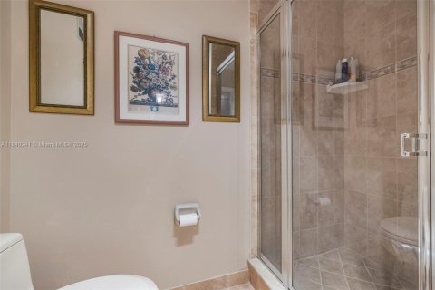 Condominio en venta en Hollywood, Florida, 2 dormitorios, 89.93 m2 № 1828877 - foto 12